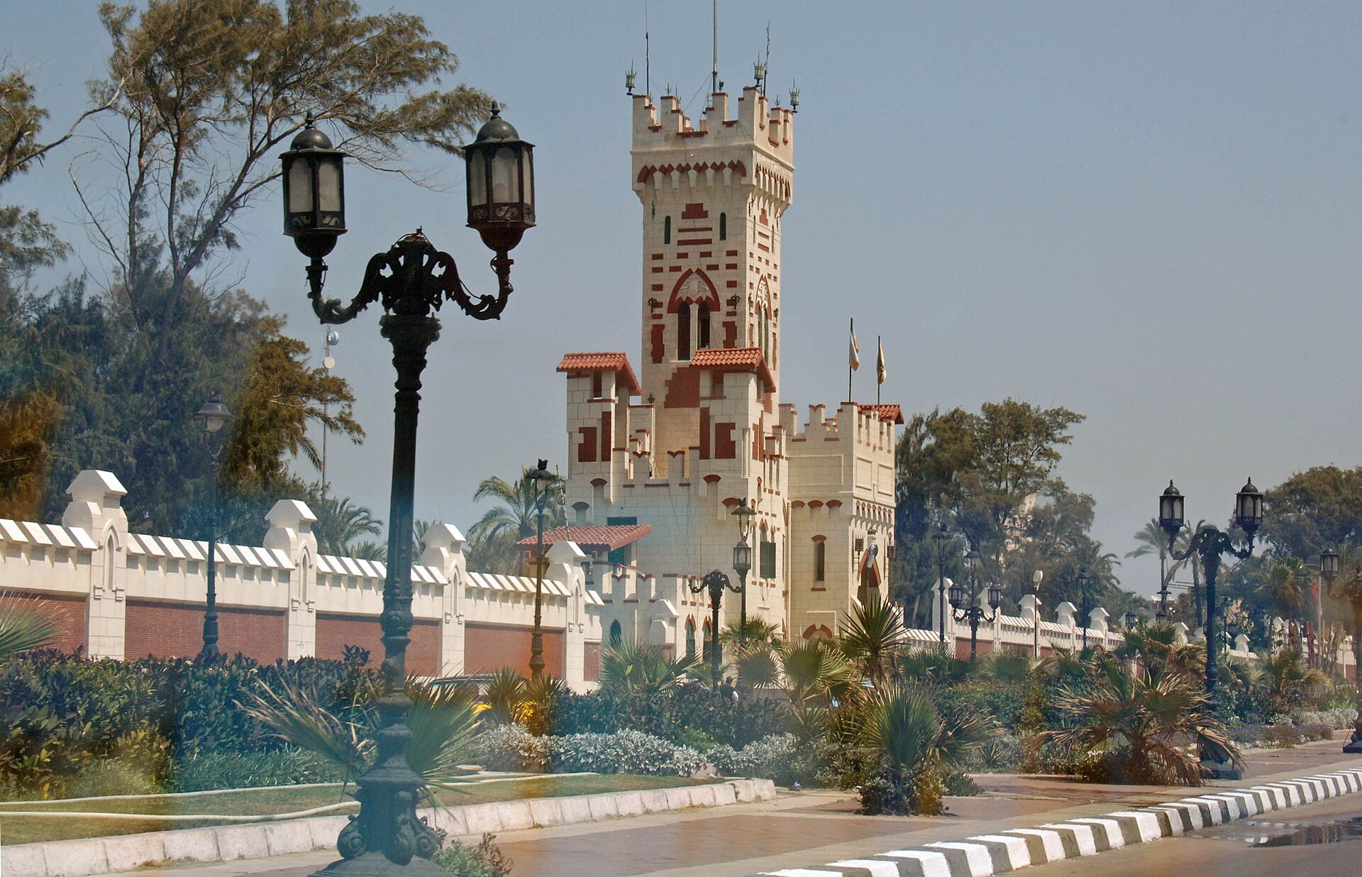 Red-and-white tower at Montaza, Alexandria